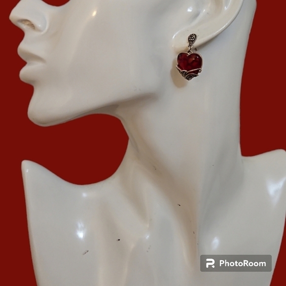 ROSS SIMONS Vintage Style Sterling Silver Red Glass Marcasite Drop Post Earrings - Picture 1 of 6